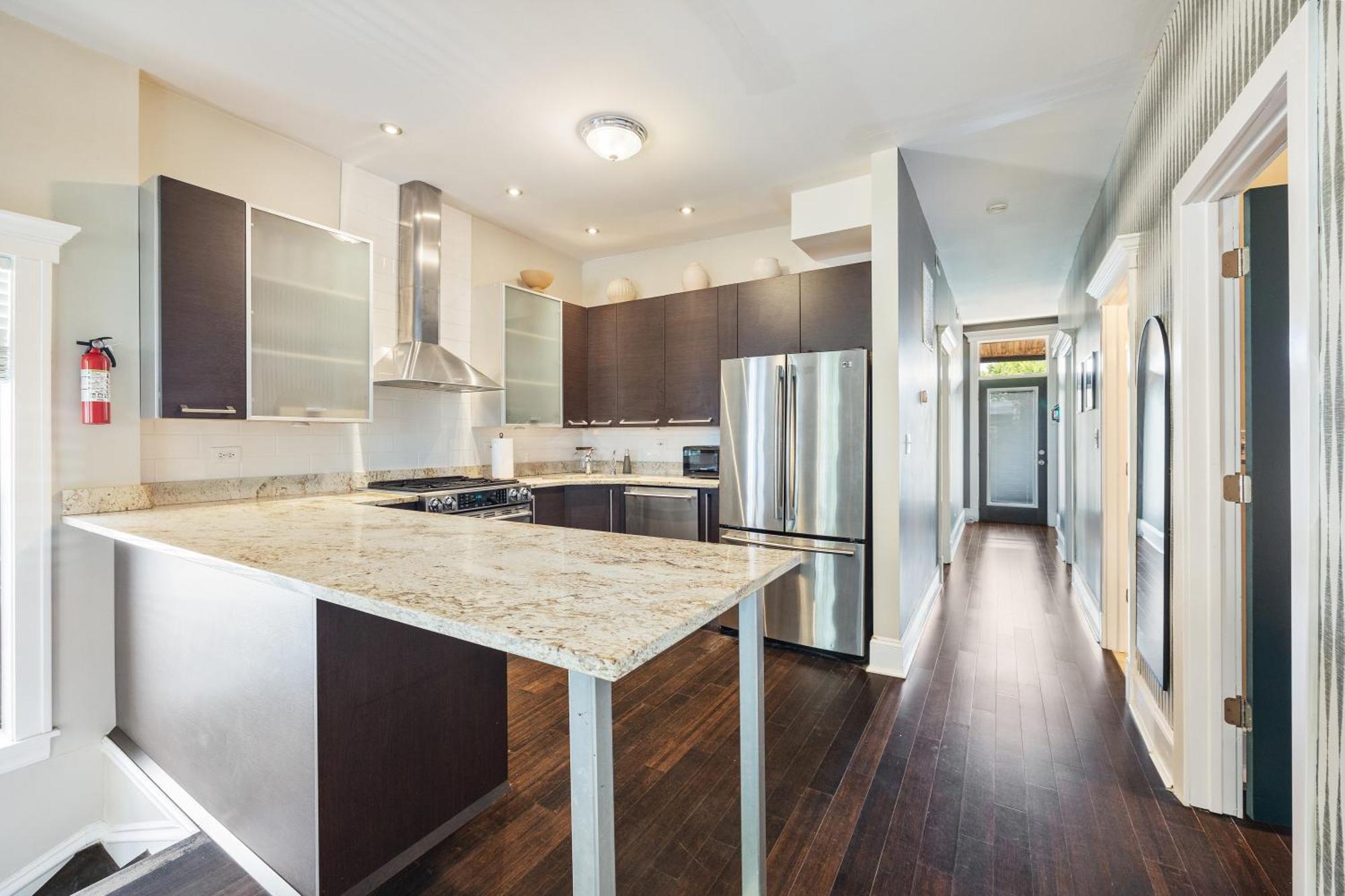 Wrigleyville Suites Chicago Eksteriør billede