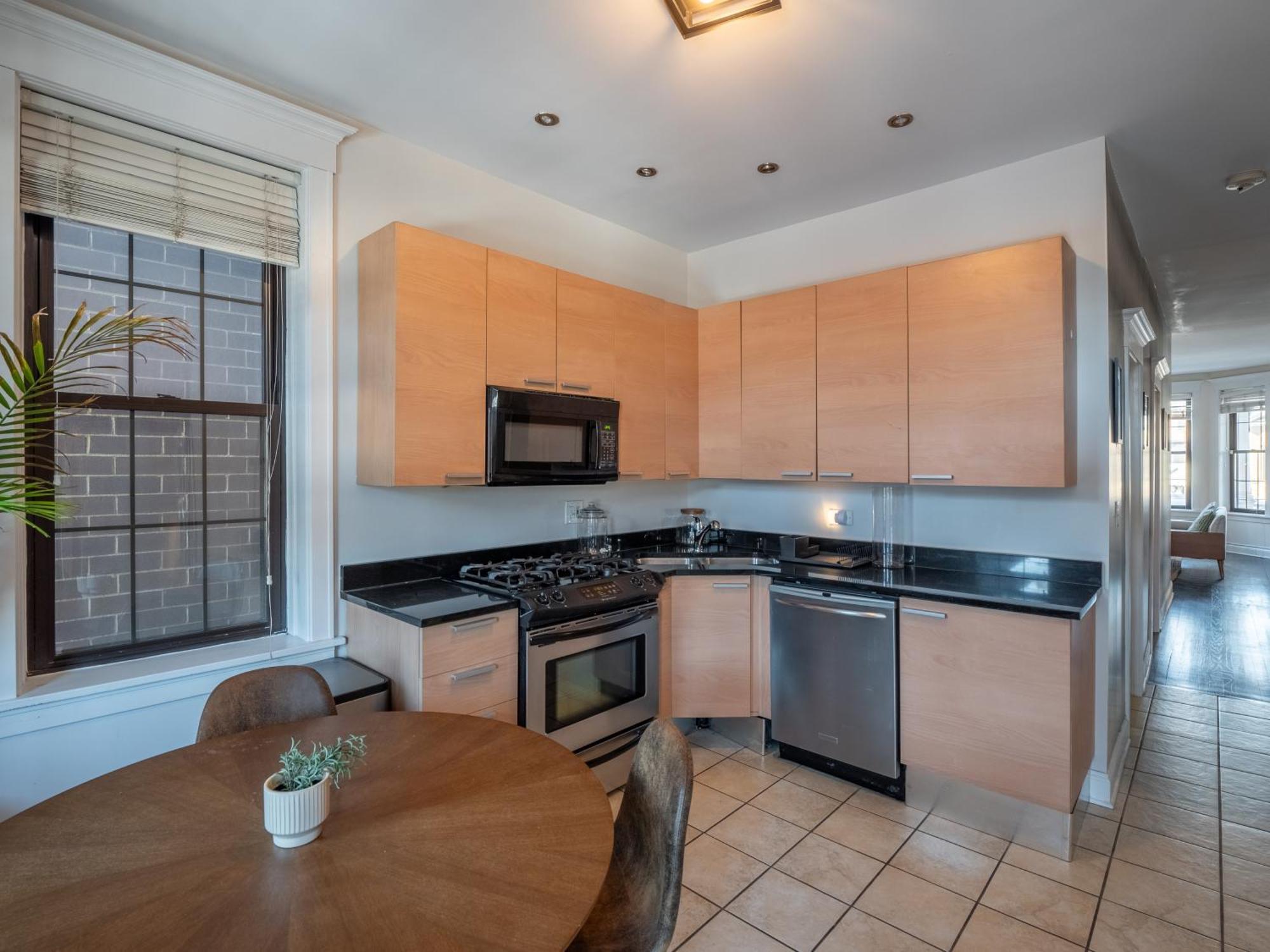 Wrigleyville Suites Chicago Eksteriør billede